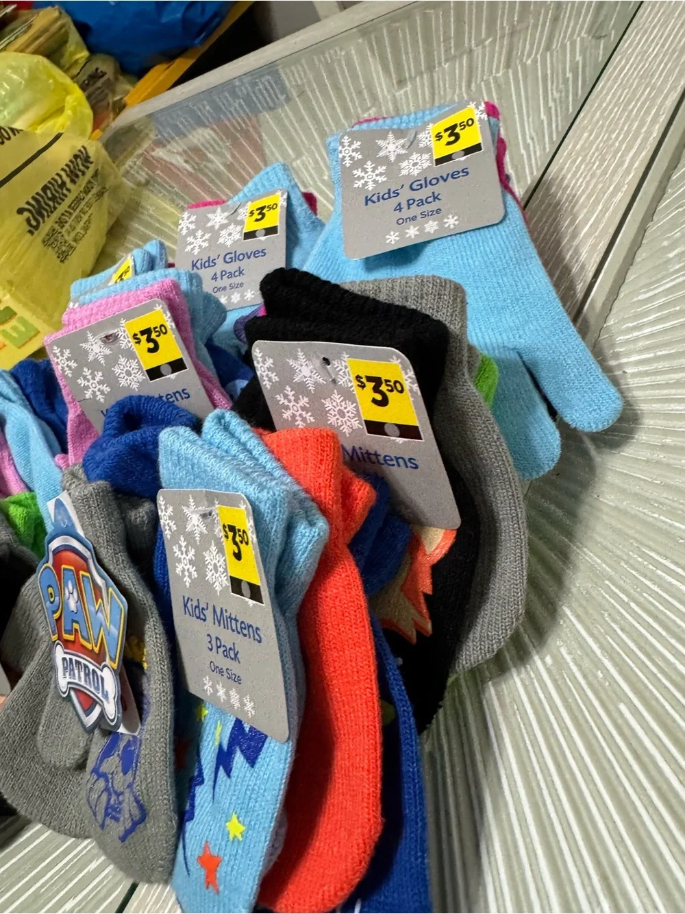 29 pairs KidsMittens in Blue, Pink, Gray, Black